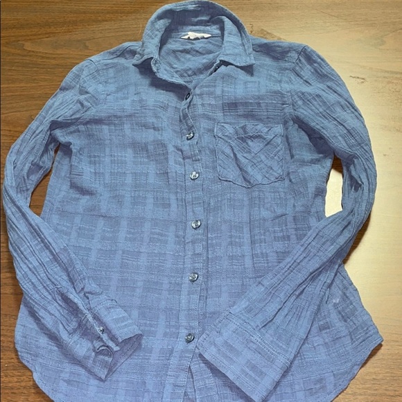 25 Aeropostale sheer collared top - Picture 1 of 7